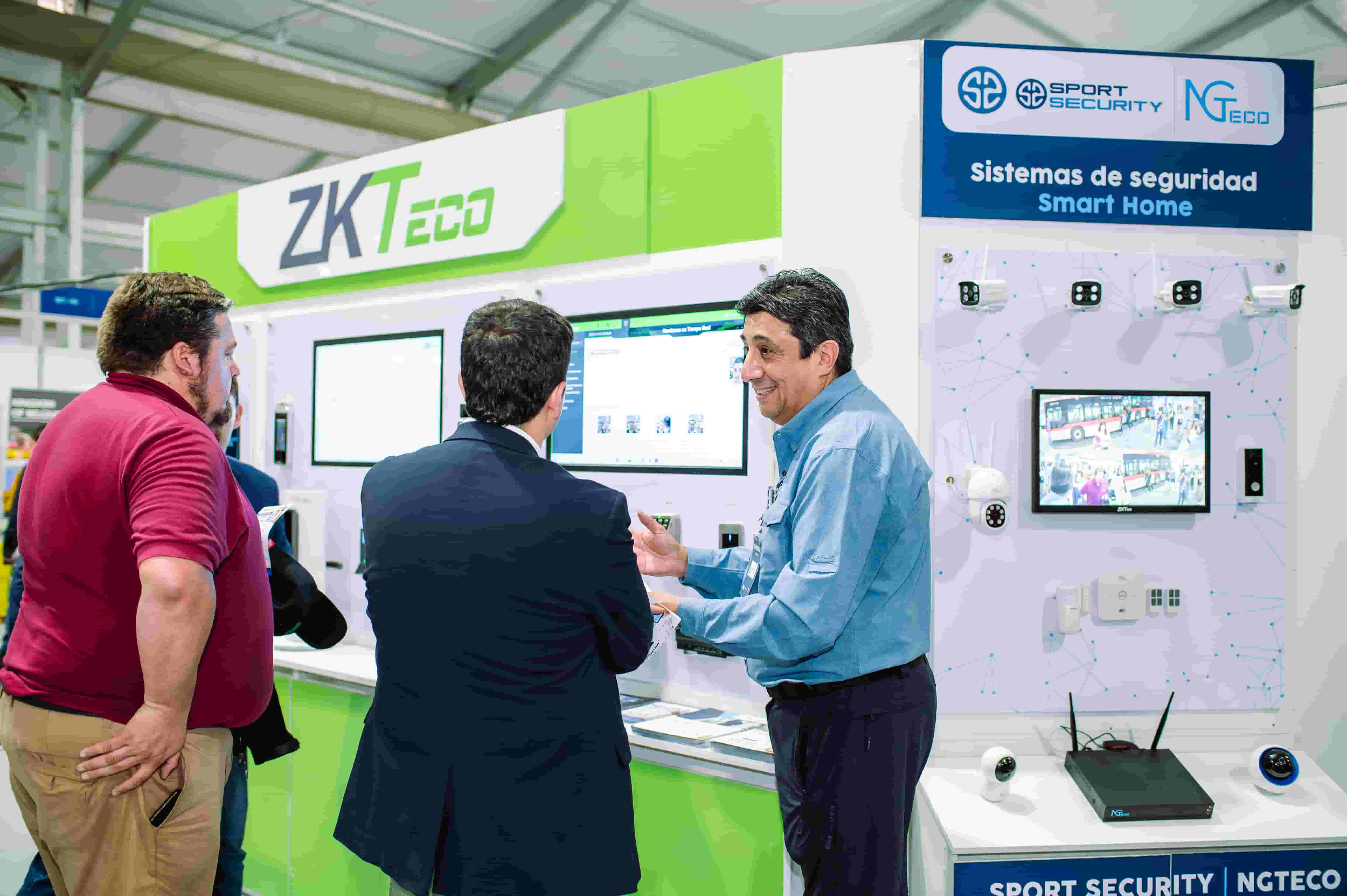 ZKTeco Showcases Pioneering Technologies in FISA 2022 in Chile(2).jpg