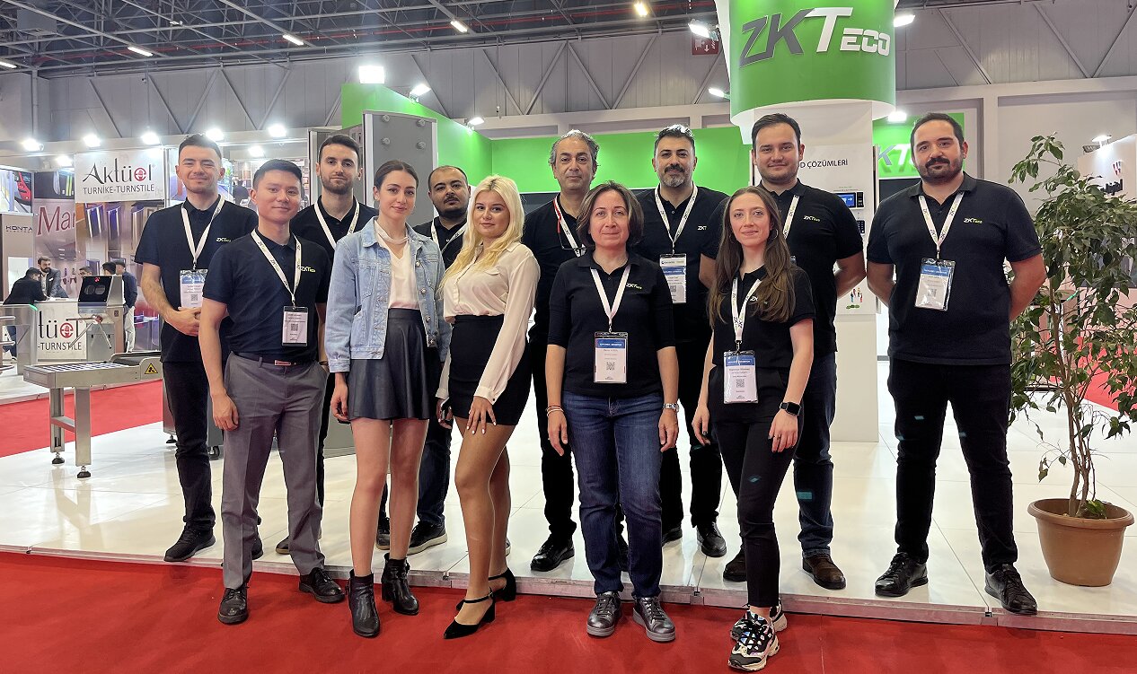 ZKTeco Turkey Showcases Pioneering Technologies in ISAF Security Exhibition 2022(6).jpg