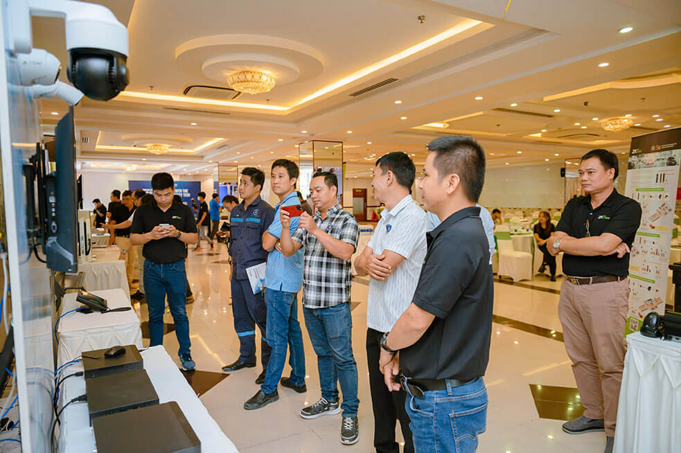 [Workshop Series 2023] ZKTeco - Hands-On with the Latest Security Tech  Series 2 - Can Tho City (11).jpg