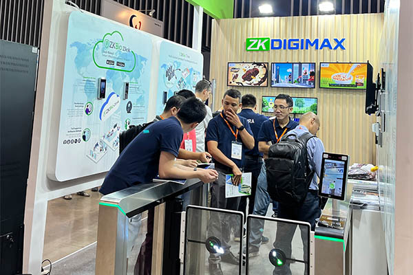 Vietnam ICTComm 2024-01.jpg